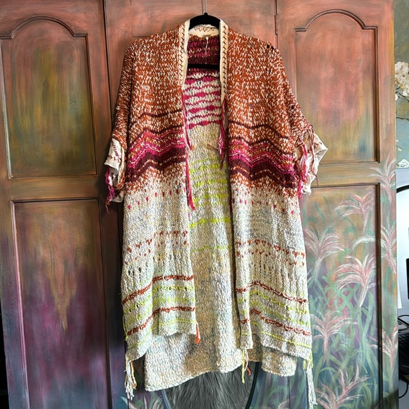 Free People - Picture 2 of 4